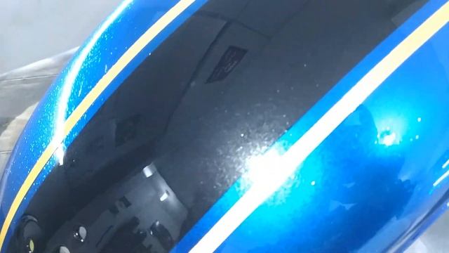 SUZUKI RV 90 FLAKES CANDY AZUL смотреть онлайн