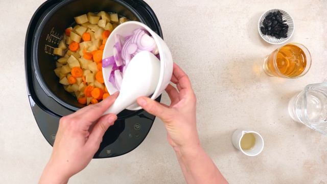 Reteta supa de vita cu prune la Philips All-in-One Multicooker смотреть онлайн