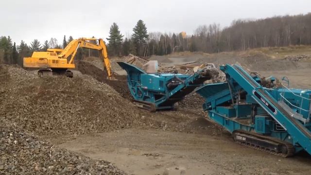 Powerscreen XA400S crushing 3-4" minus into a 1000SR closed down to 35mm w/ a 1 3/4" screen смотреть онлайн