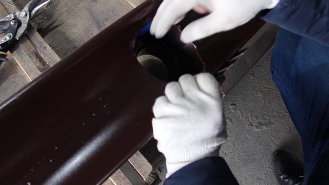 Кровля.Водосток LINKOR почему воронка Линкор в сборе лучшая и дефекты обычной воронки! смотреть онлайн