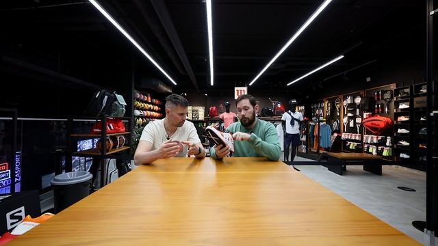 Salomon GLIDEMAX - толстоподошвенные кроссовки для шоссе, первое знакомство