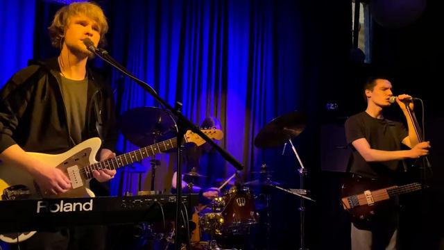 Второй этаж поражает - Ярче (Live @ Мачты, Санкт-Петербург 08.05.2021) смотреть онлайн