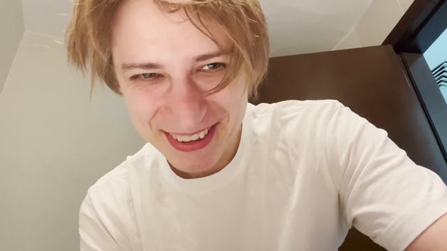 ПЕРВЫЙ ТЕСТ МОЕЙ СЛОМАННОЙ РУКИ смотреть онлайн