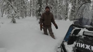 ЭТОТ АППАРАТ ХОДИТ В ПУХЛЯКЕ КАК КУРАПАТКА. В ТАЙГУ НА САМОДЕЛЬНОМ СНЕГОХОДЕ СМ-002.