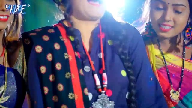 jab chali le dagar hamar lachake kamar song смотреть онлайн