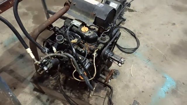 Двигатель Yanmar 3TNE74 UA1C №01015 смотреть онлайн