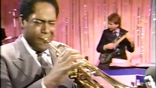 Jack Sheldon & Jon Faddis battle it out on "Cottontail". 1985 смотреть онлайн