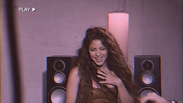 Shakira x Cosmopolitan смотреть онлайн