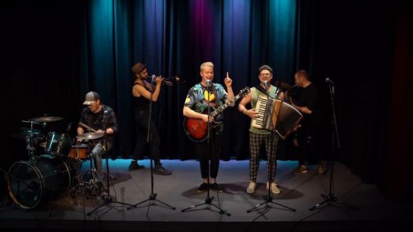 Fäaschtbänkler - Kompliment