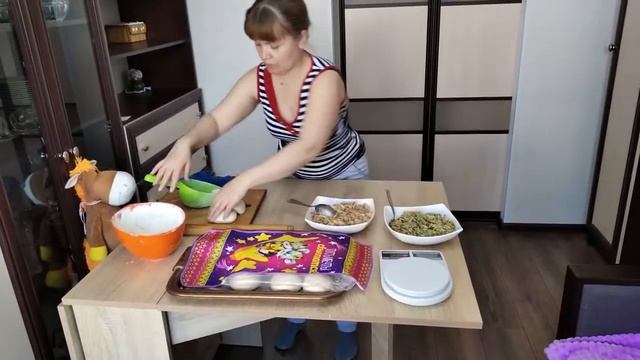 Плацинды с картошкой, капустой и яблоками смотреть онлайн
