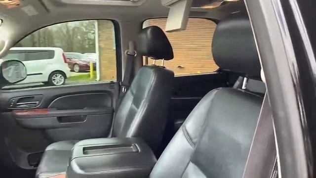 2012 Chevrolet Tahoe LTZ Virtual Video Walk Around смотреть онлайн