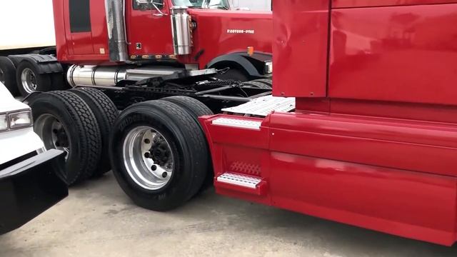 2010 VOLVO VNL64T670 For Sale