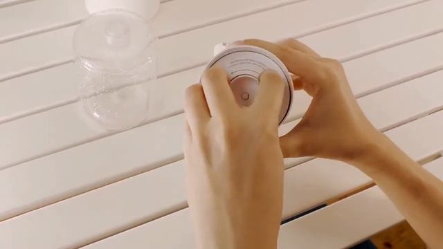 607447 Практичный бесконтактный дозатор для жидкого мыла ELARI SmartCare смотреть онлайн