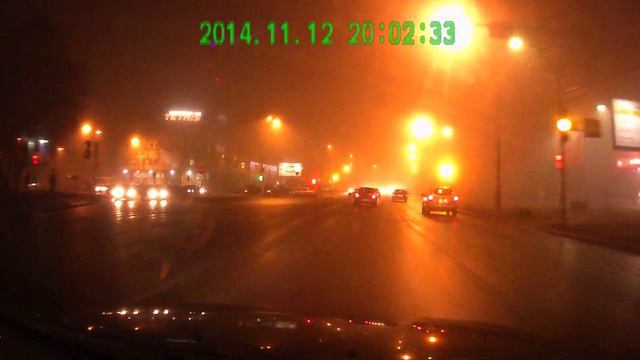 Обгон через 2 сплошные и проезд на красный (Великий Новгород) смотреть онлайн