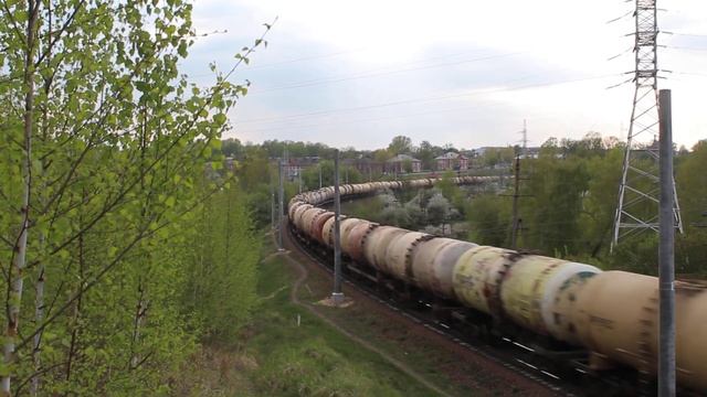 Тепловоз 2ТЭ10МК-3372 (ТЧ-16 Витебск БЧ) смотреть онлайн