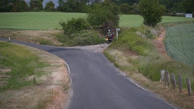 The Honda X-ADV 750 Off-Road смотреть онлайн