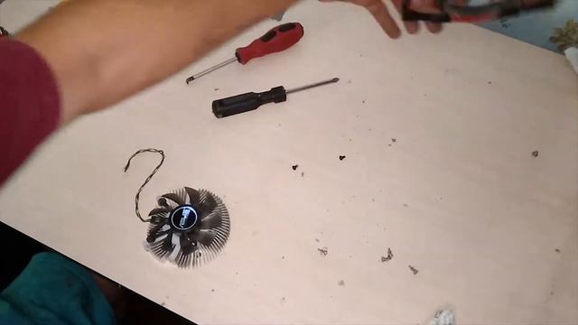 Чистка и замена термопасты видеокарты (GXT 650) смотреть онлайн