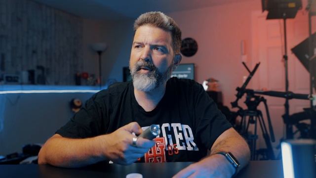 HOTO Flashlight Fit. Great Small Portable Flashlight With A Neat Feature