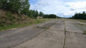 Сердце полигона  / Савватия , самолет  / Заброшенная военная часть / Город призрак / Эндуро Котлас