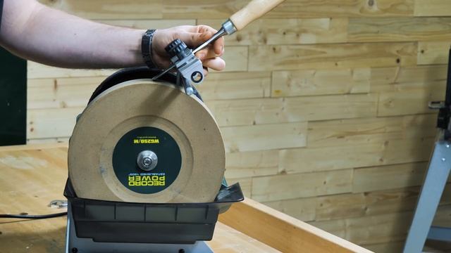 Werkzeuge schärfen mit Nassschleifmaschinen - Tormek / Record Power смотреть онлайн