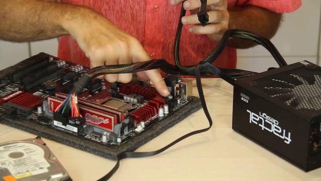 Компьютерная школа урок №4 Что подключается к системной плате? смотреть онлайн