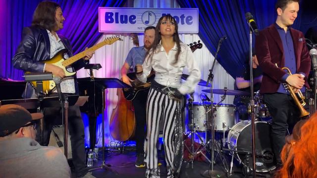 [4K] Veronica Swift 'Closer' Blue Note NYC [Night 3] смотреть онлайн