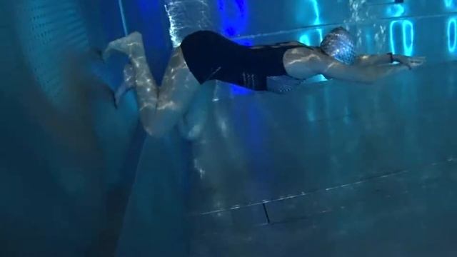 Открытые 50-ти метровые бассейны в Москве/ Лужники VS ЗИЛ/ Чайка/ сравнительная таблица смотреть онлайн