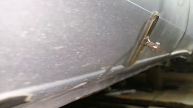 Ремонт порогов и поперечной балки на м"а NOAX. 5 часть. смотреть онлайн