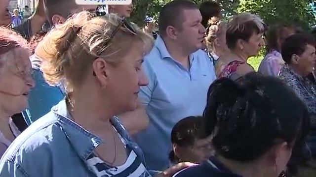 Трещина в пятиэтажке Уссурийска увеличивается с каждым часом смотреть онлайн