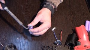 Ремонт батареи шуруповерта своими руками. Замена элементов Lilon18650