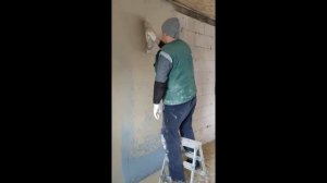 Подготовка и армирование стен штукатурной сеткой