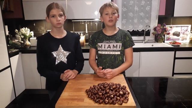 Готовим с Лешей и Эмилией! Как готовить сьедобные каштаны. смотреть онлайн