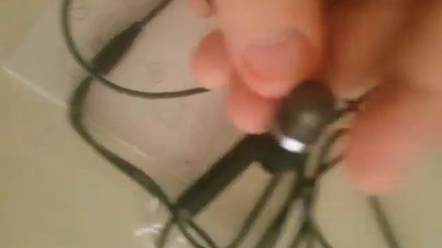 Xiaomi Mi Capsule Unboxing and Xiaomi Mi Capsule Review Half In-ear Earphones with Mic GearBest.co смотреть онлайн