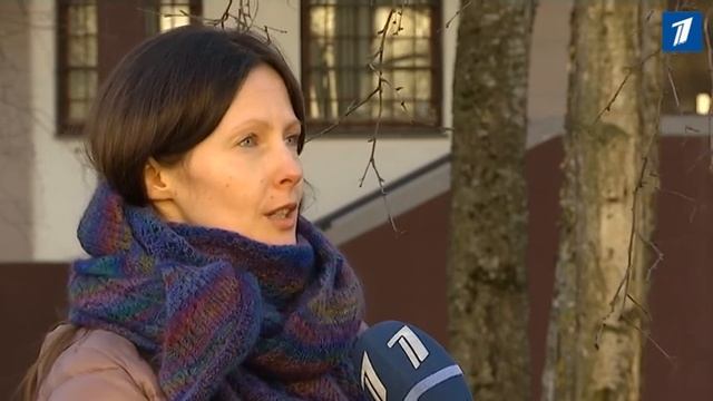 Осторожнее! Начинается миграция лягушек смотреть онлайн