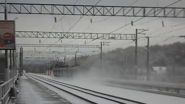 Электропоезд ЭД9М-0051 смотреть онлайн