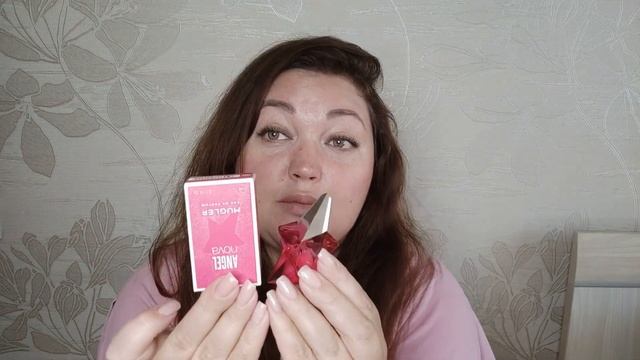 Сравнение Angel Nova Eau De Toilette Mugler и Angel Nova Eau De Parfum Mugler
