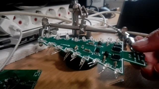DIY led christmas tree.Сборка ёлочки из набора с AliExpress. смотреть онлайн