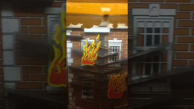 Mech-Tronic Games Inc.: Fire Escape Arcade Machine смотреть онлайн