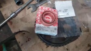 как отличить сальники Elring