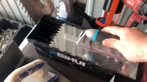 Инструмент Профессионального плиточника !!! Как найти хорошего плиточника !?