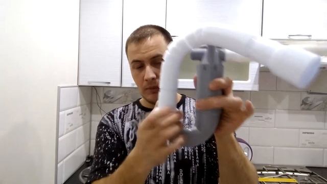 Как собрать и установить сифон для кухни под раковину? смотреть онлайн