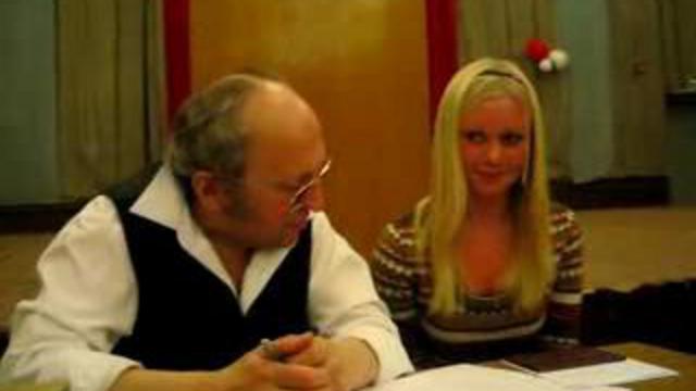 Очень странный преподаватель... смотреть онлайн