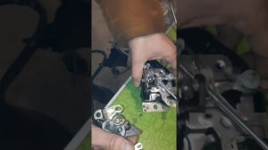 Кия Спектра. Ремонт замка водительской двери.