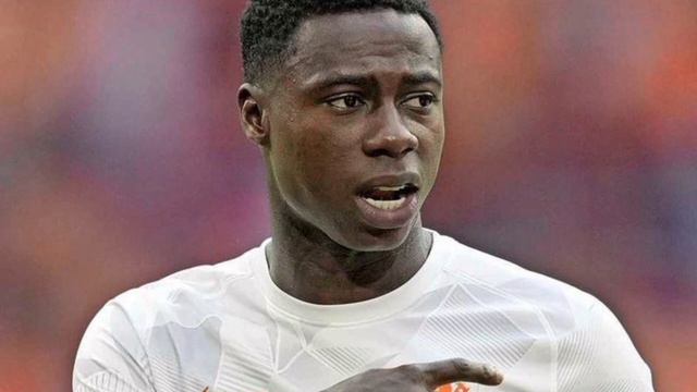 Quincy Promes - We Maken Money смотреть онлайн