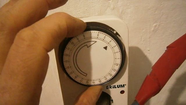 Таймер BRILUM 101DS управлять временем, ростом лимонов,курей - миром. смотреть онлайн