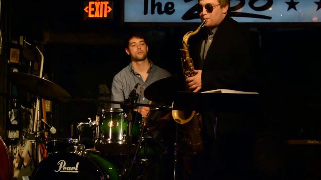 Jazz Band ~ Time's Up at the famed Zoo bar in Lincoln Wed. night смотреть онлайн