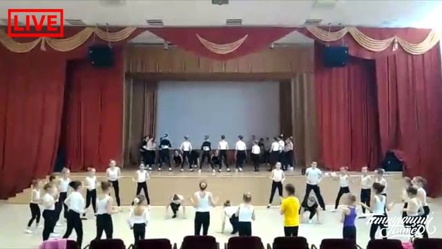 Репетиция танца флешмоба "Танцующий Питер" live смотреть онлайн