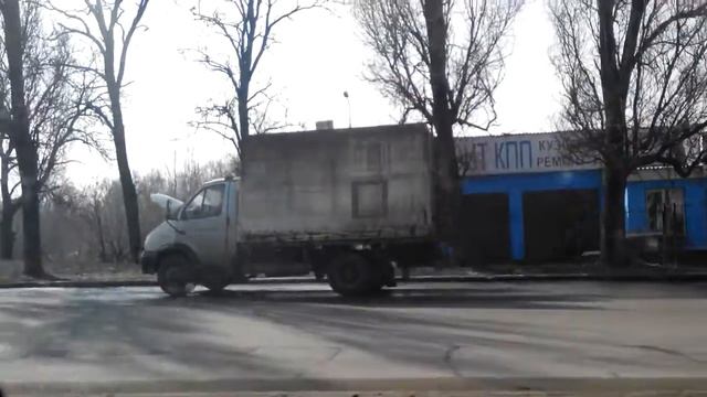 Газель едет с открытым капотом смотреть онлайн