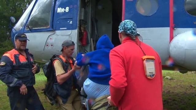 СПАСЕНИЕ ТУРИСТА НА ПОДНЕБЕСНЫХ ЗУБЬЯХ смотреть онлайн