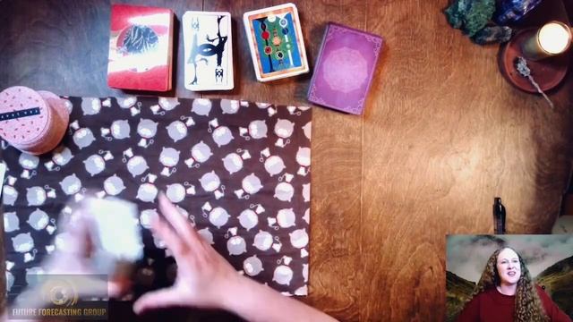 Delving into Gene Roddenberry's Star Trek Origins: Courtney Wheaton's Tarot Exploration Preview смотреть онлайн